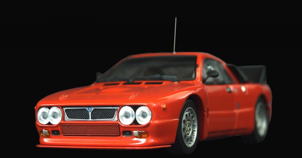 #960 LANCIA 037 RALLY (PLAIN COLOR MODEL:RED)